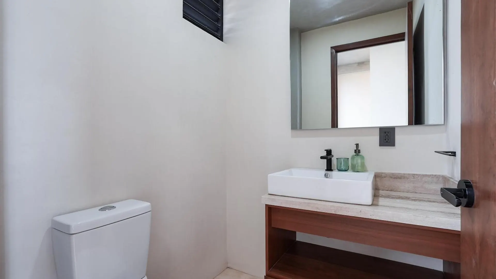 2Br 2Ba Luxury Penthouse With Private Pool And Rooftop Terrace Tulum Pueblo 0*,  Mexico